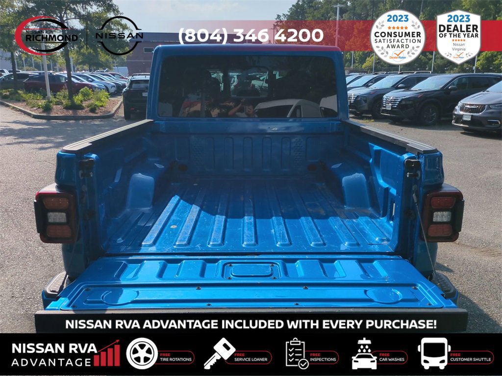 Used 2023 Jeep Gladiator Overland image 14