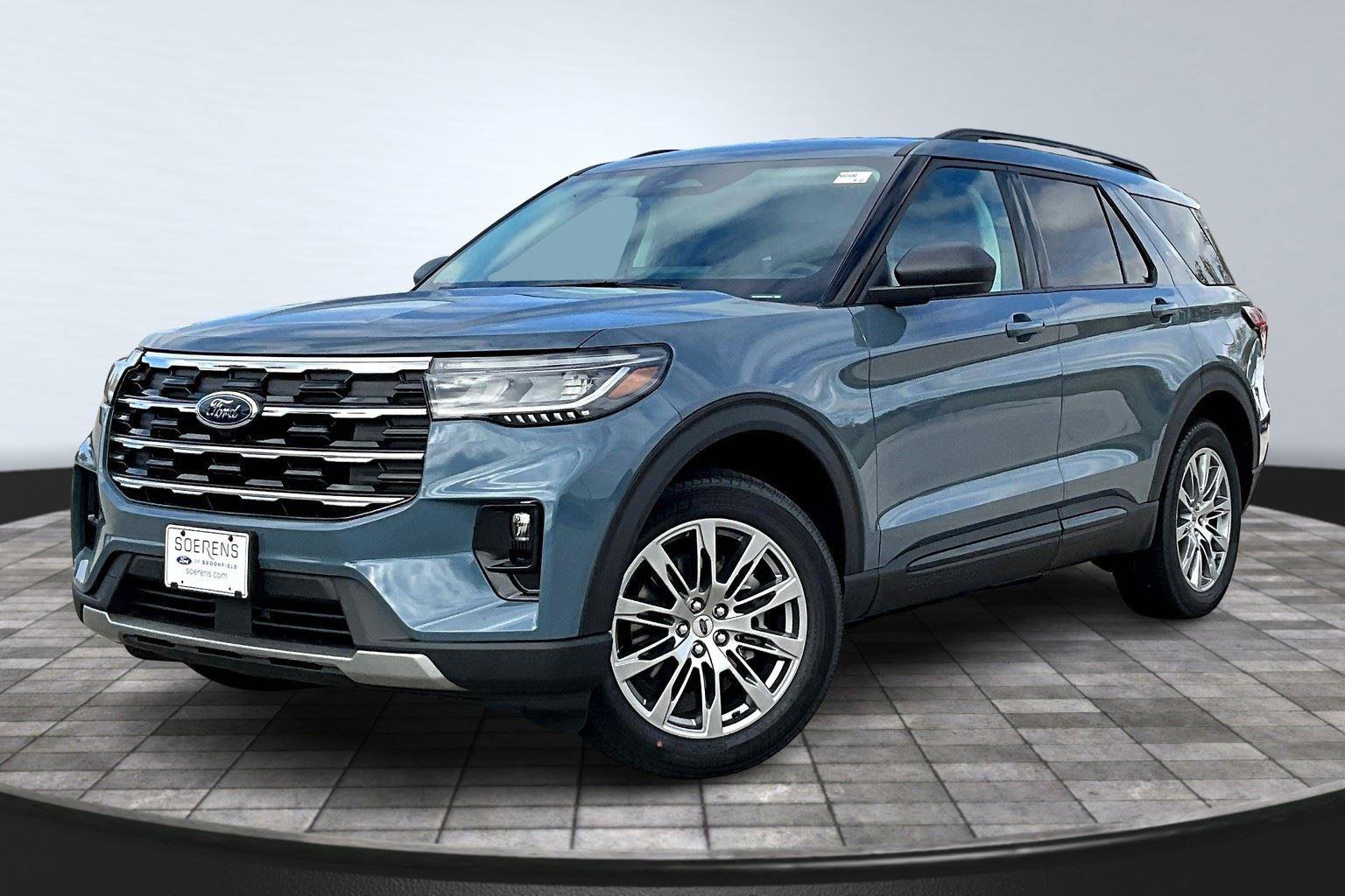 New 2026 Ford Explorer Active image 2