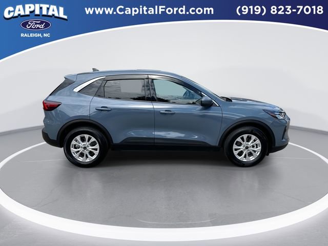 Certified 2023 Ford Escape Active w/ Tech Pack #2 image 9