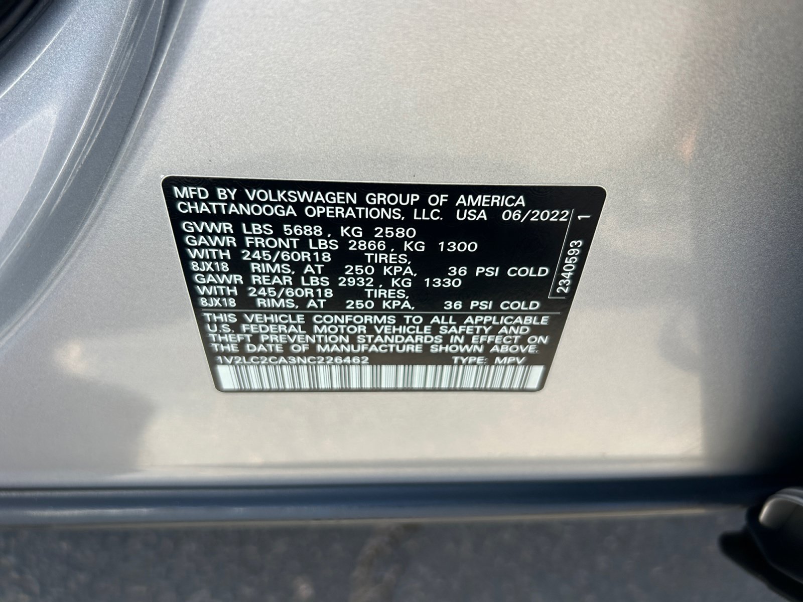 Certified 2022 Volkswagen Atlas Cross Sport SE AWD/4WD image 24