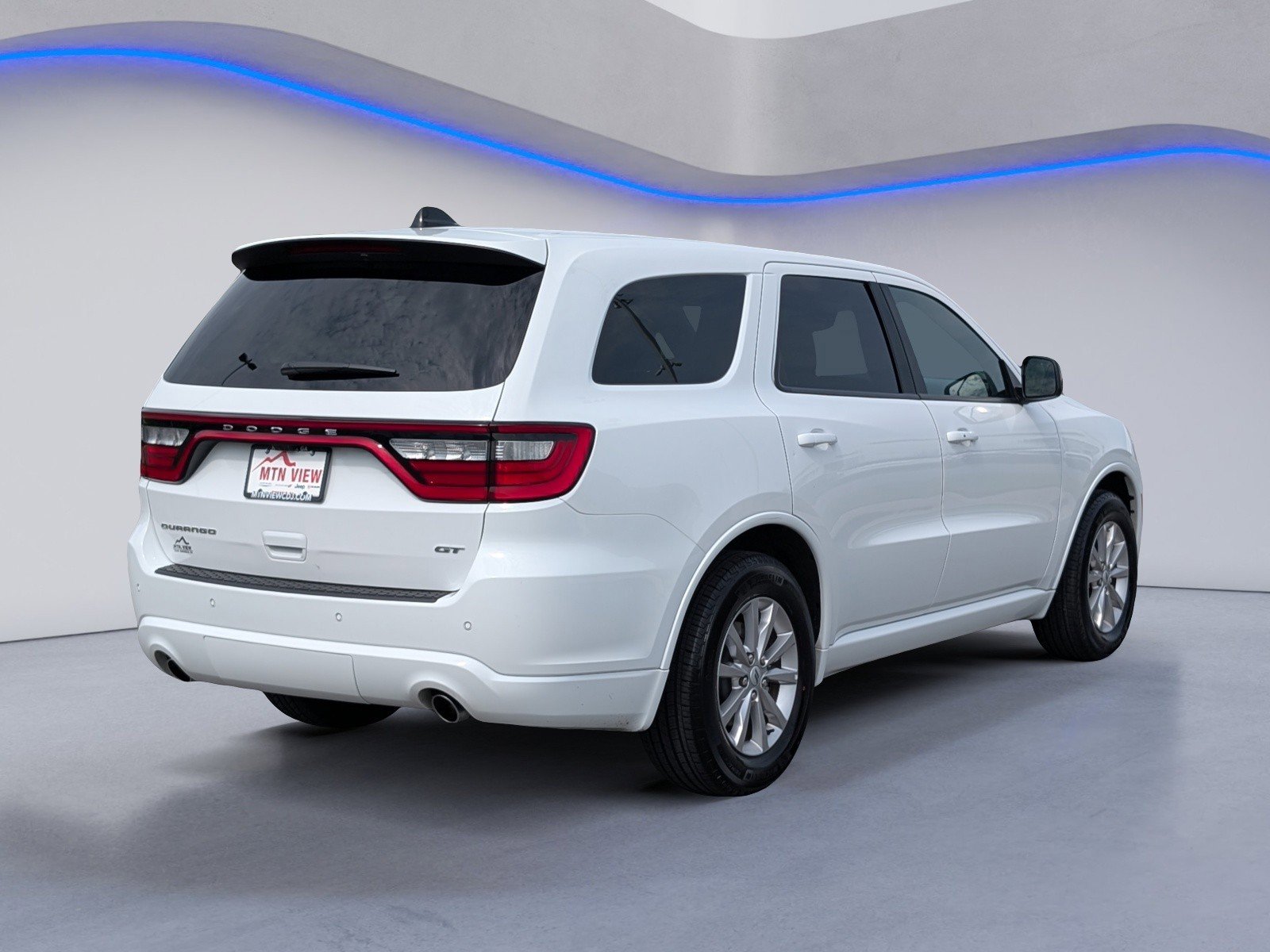 Used 2025 Dodge Durango GT RWD image 9