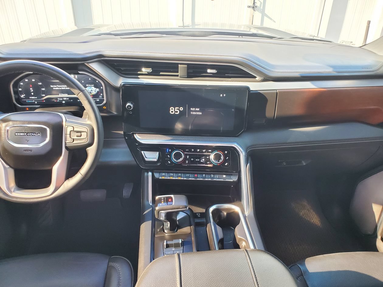 Used 2023 GMC Sierra 1500 Denali w/ Denali Reserve Package AWD/4WD image 14