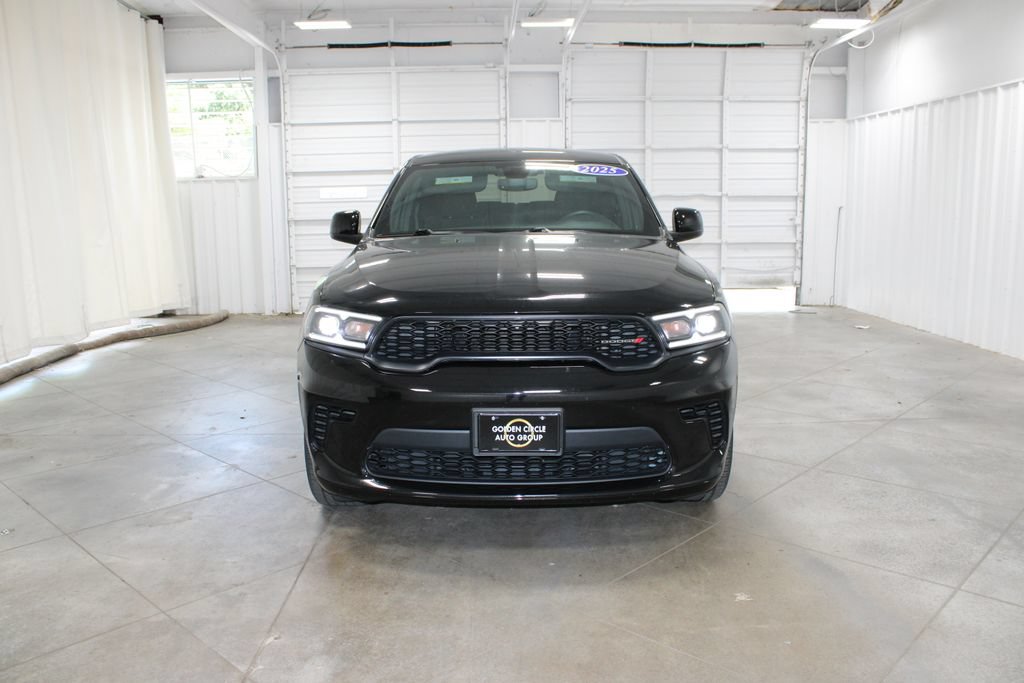 Used 2025 Dodge Durango GT AWD/4WD image 3