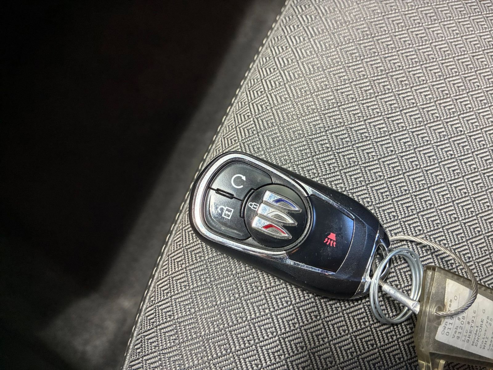 Used 2025 Buick Encore GX Preferred image 23