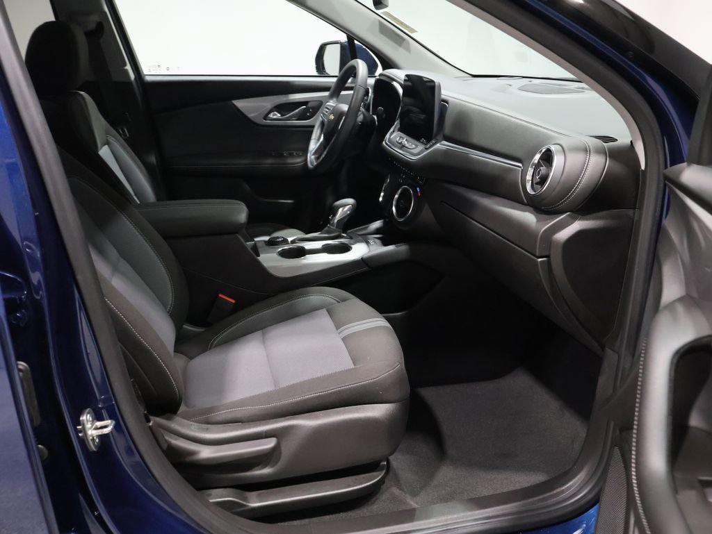 Used 2023 Chevrolet Blazer LT w/ Convenience Package image 23