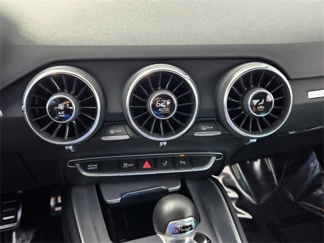 Used 2016 Audi TT 2.0T w/ Technology Package image 19