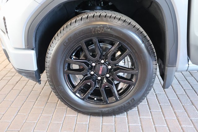New 2026 GMC Sierra 1500 Elevation image 9
