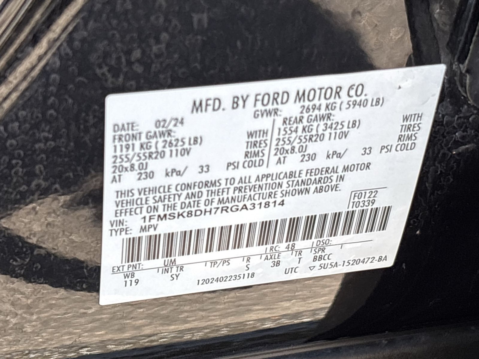 Used 2024 Ford Explorer XLT w/ Equipment Group 202A AWD/4WD image 28