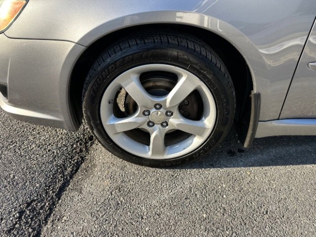 Used 2008 Subaru Legacy 2.5i Limited image 10