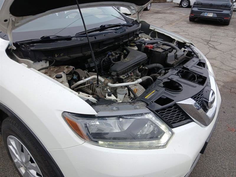 Used 2016 Nissan Rogue S image 21