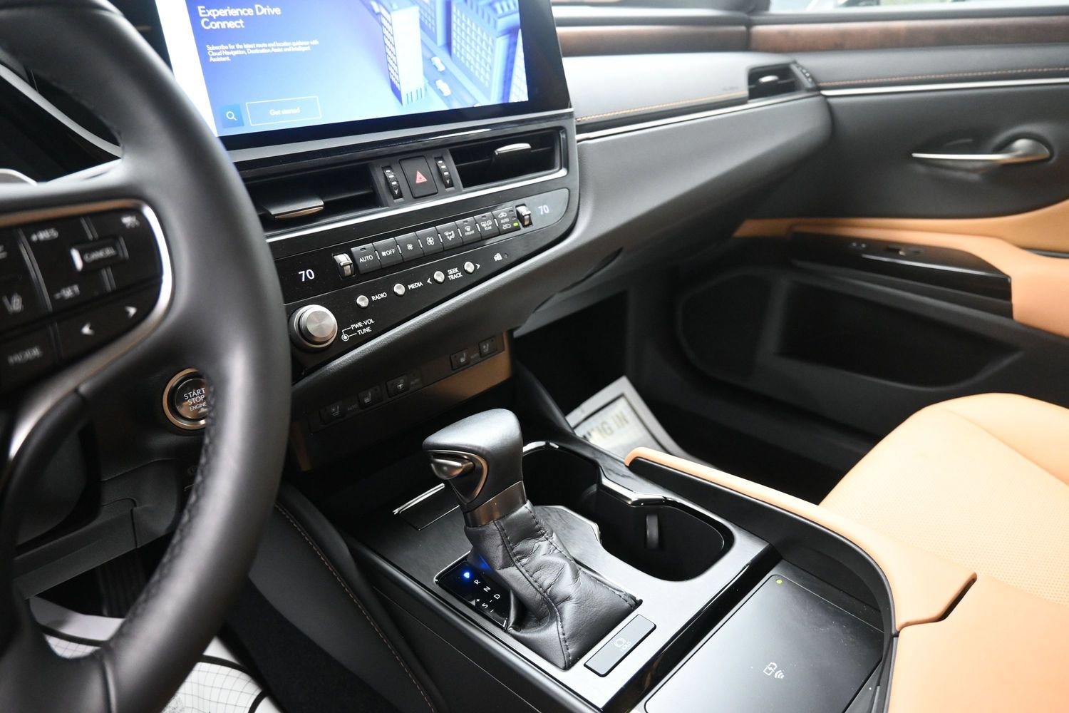 Used 2023 Lexus ES 250 w/ Premium Package AWD/4WD image 41