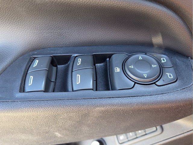 Used 2018 Chevrolet Equinox Premier FWD image 24