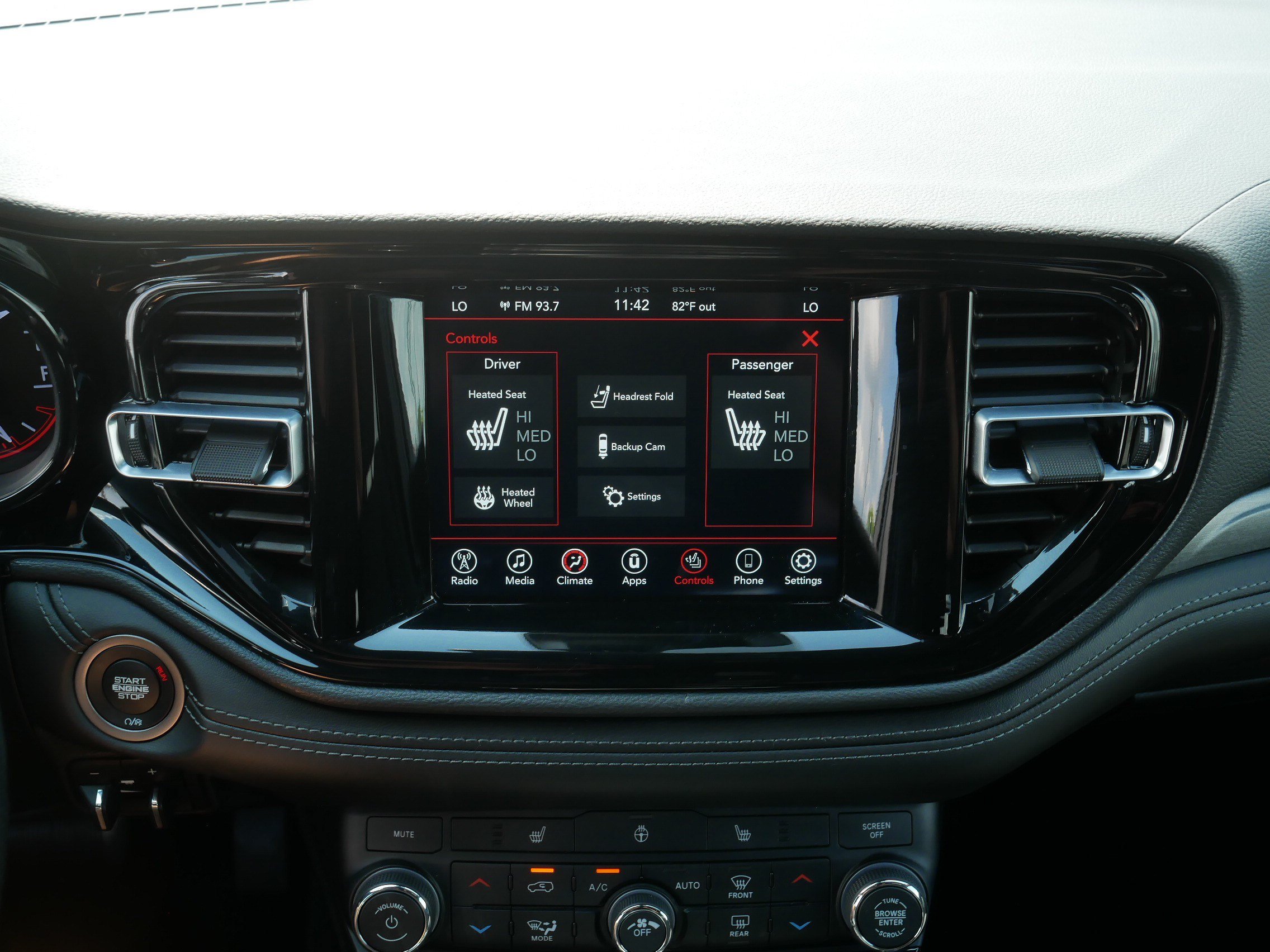 Used 2024 Dodge Durango SXT AWD/4WD image 30