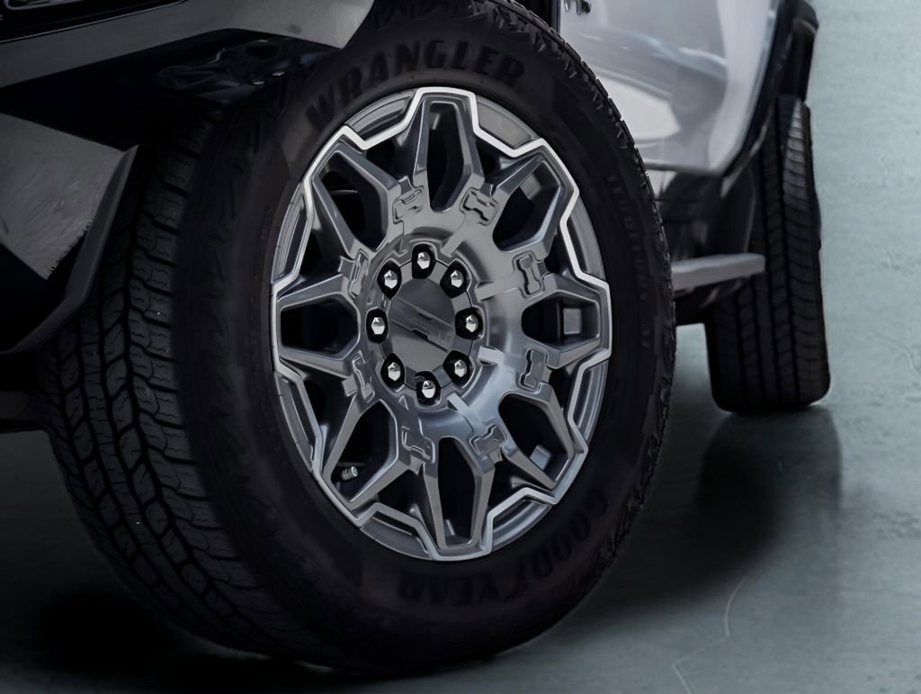 New 2025 GMC Hummer EV 3X w/ Battery Pack, 24 Module Pack image 2