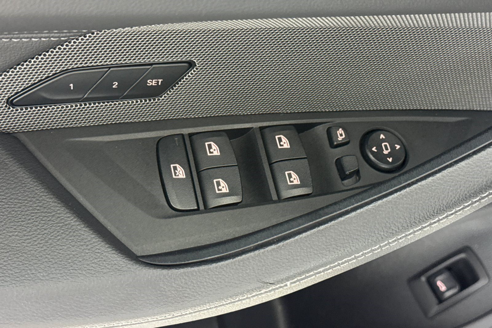 Certified 2023 BMW i4 eDrive35 RWD image 13