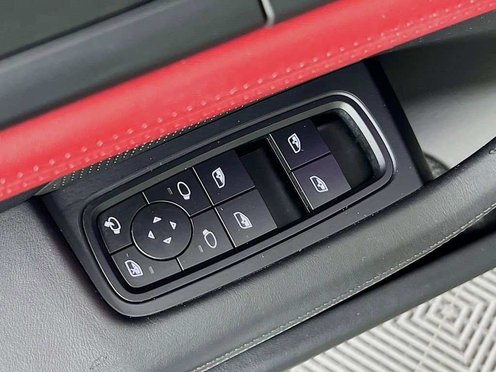 Certified 2022 Porsche Taycan image 20