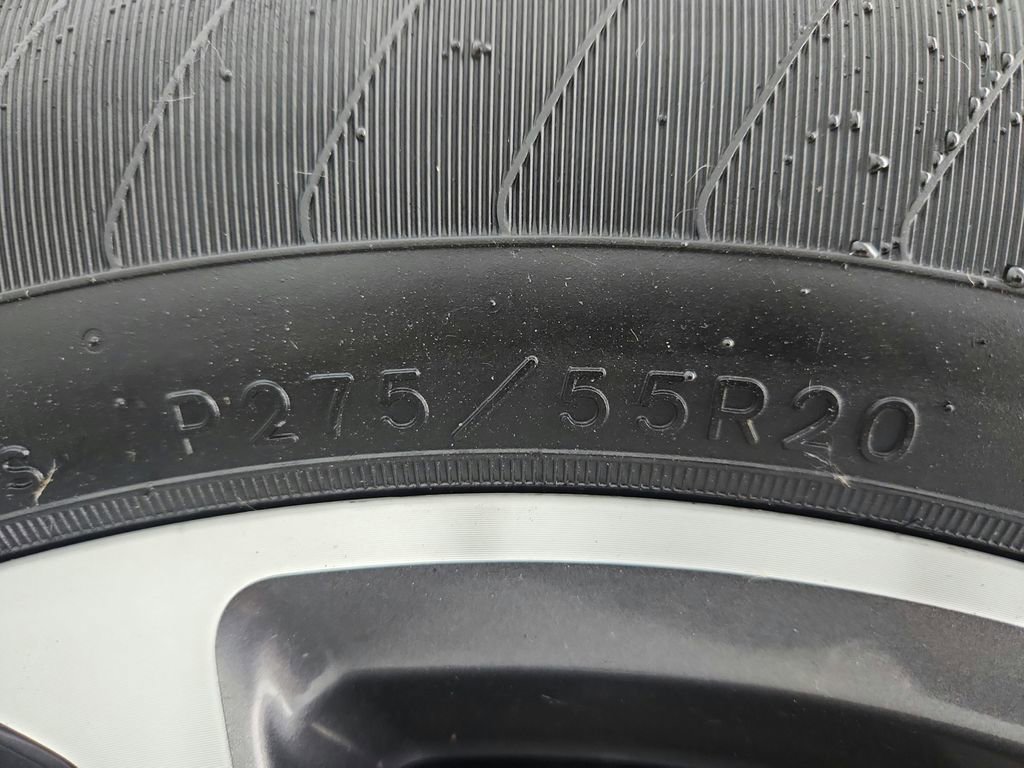 Used 2023 Ford Expedition Limited image 44