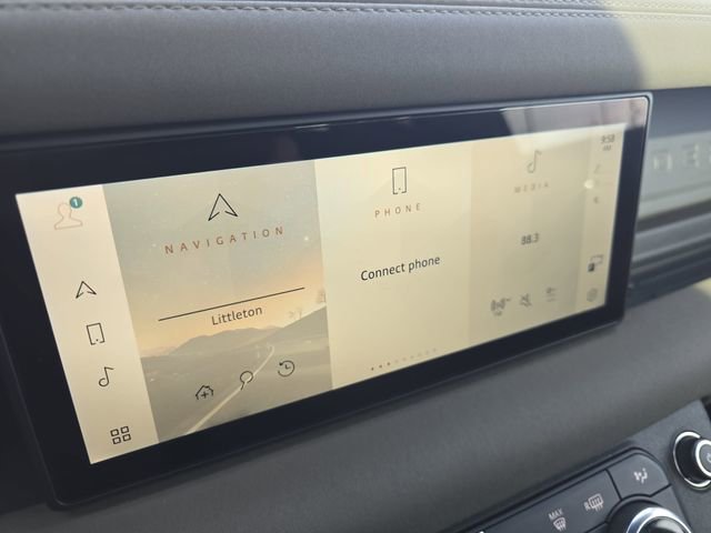 Used 2021 Land Rover Defender 90 X-Dynamic S image 22