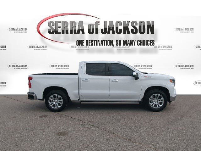 Used 2025 Chevrolet Silverado 1500 LTZ w/ LTZ Premium Package image 10