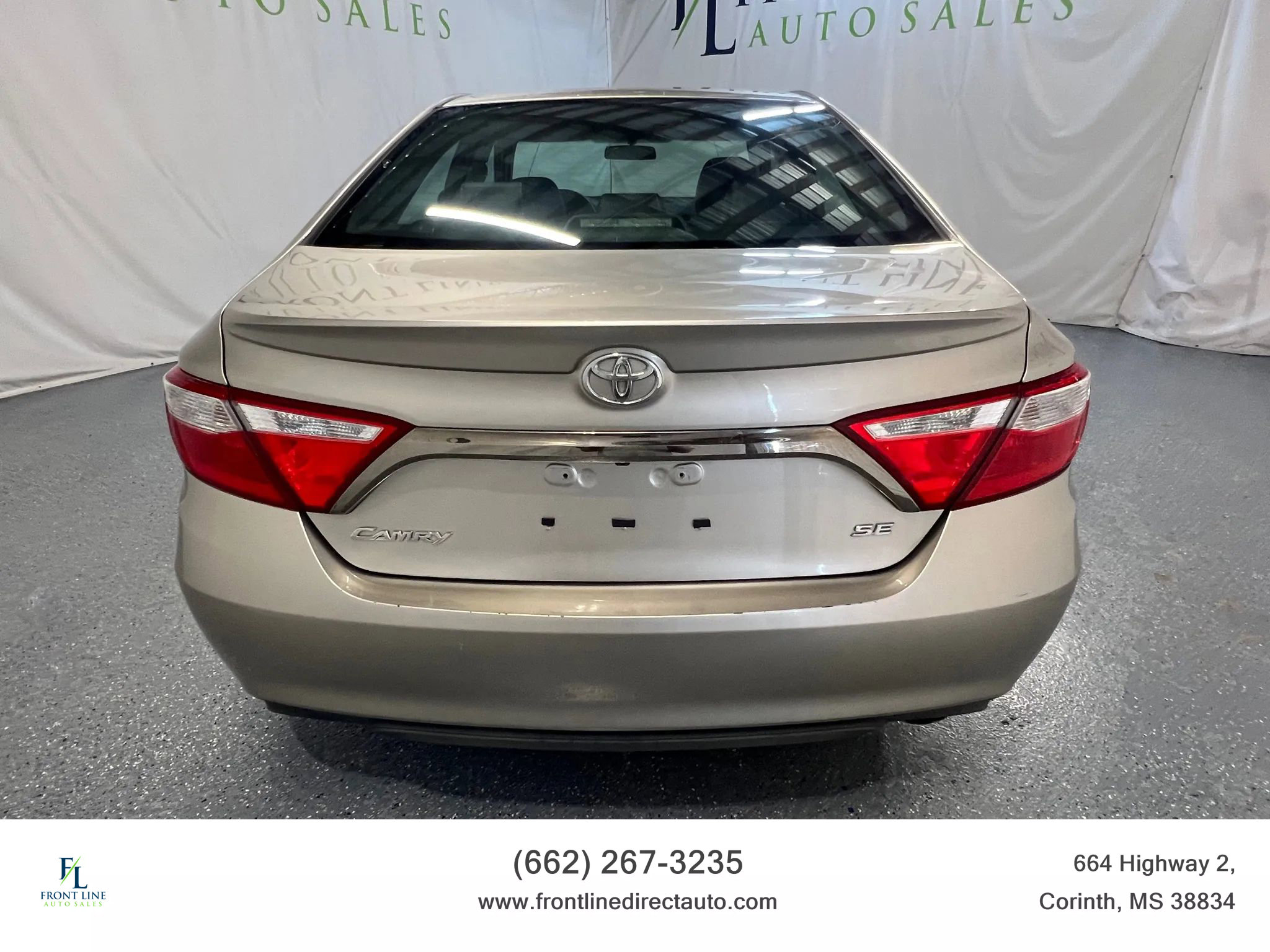 Used 2016 Toyota Camry SE image 6
