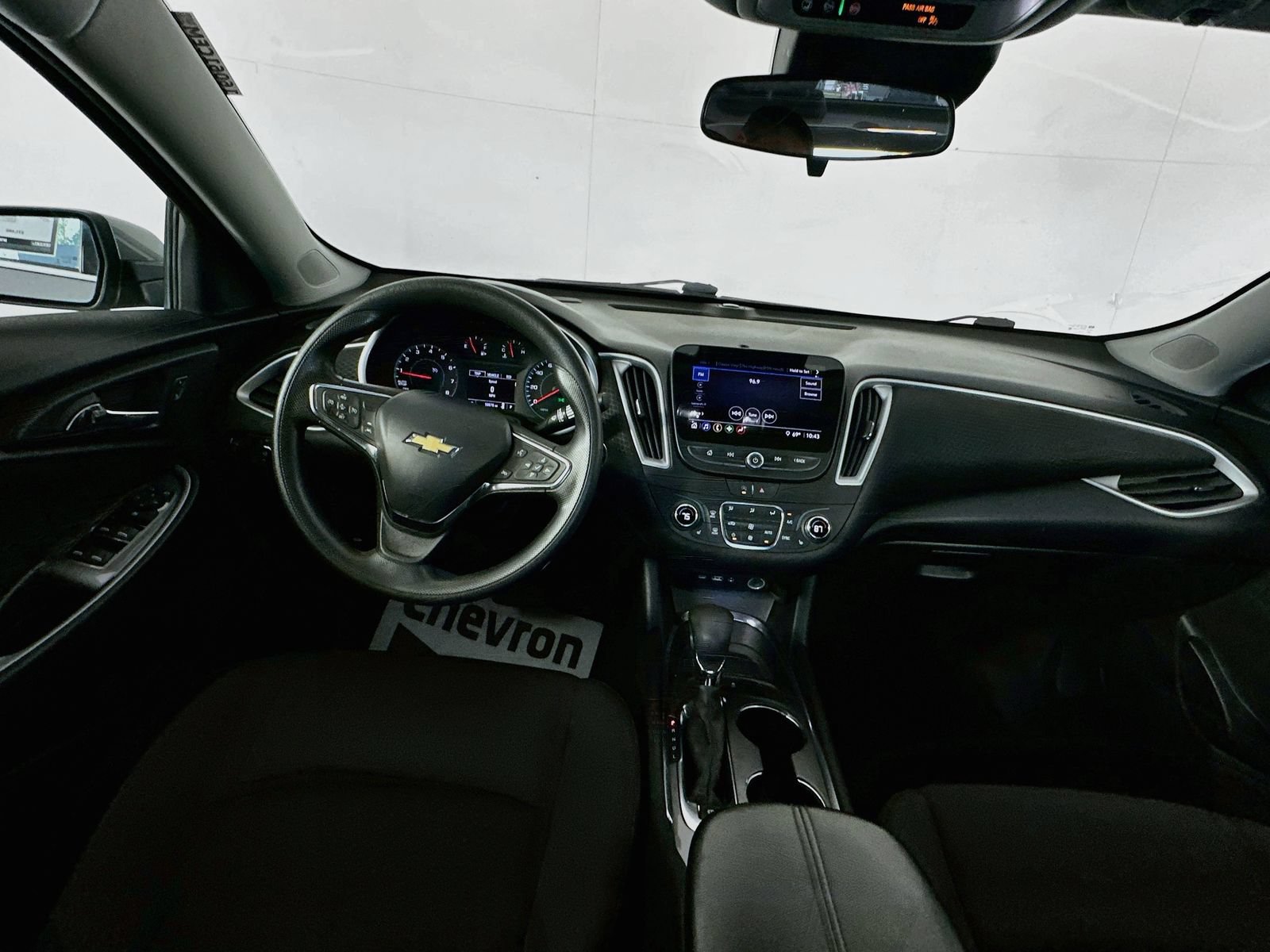 Used 2023 Chevrolet Malibu LT FWD image 22