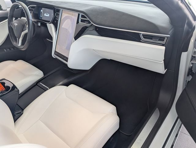 Used 2017 Tesla Model S 75 image 13
