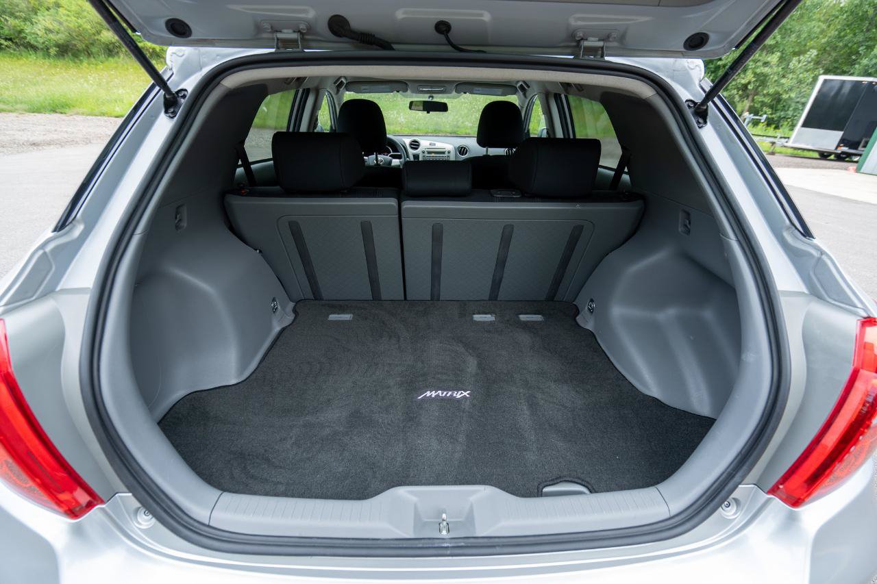 Used 2012 Toyota Matrix L w/ L Sport Pkg FWD image 18