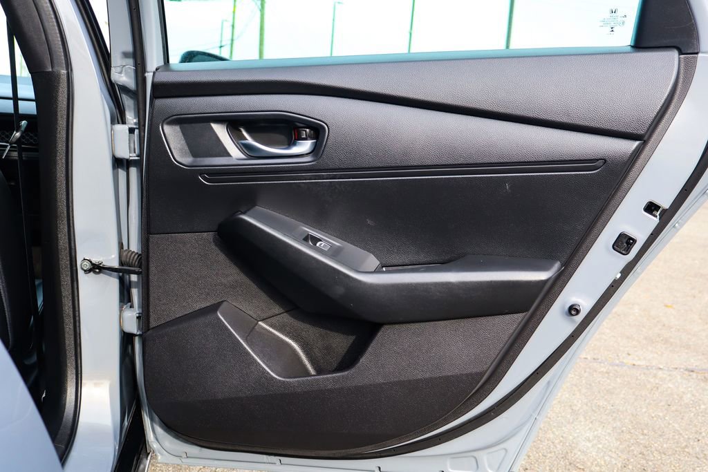 Used 2025 Honda Accord Sport image 37