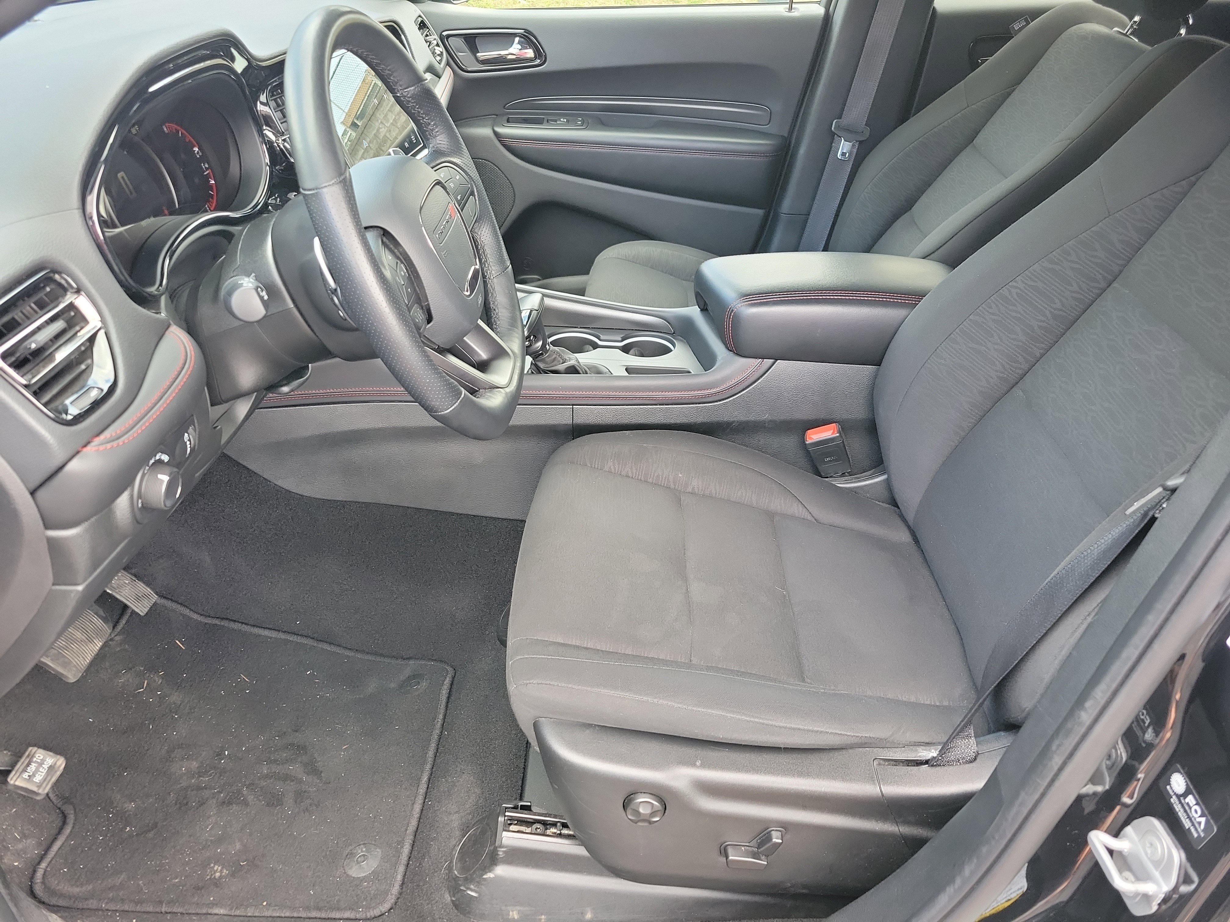 Used 2025 Dodge Durango GT image 4