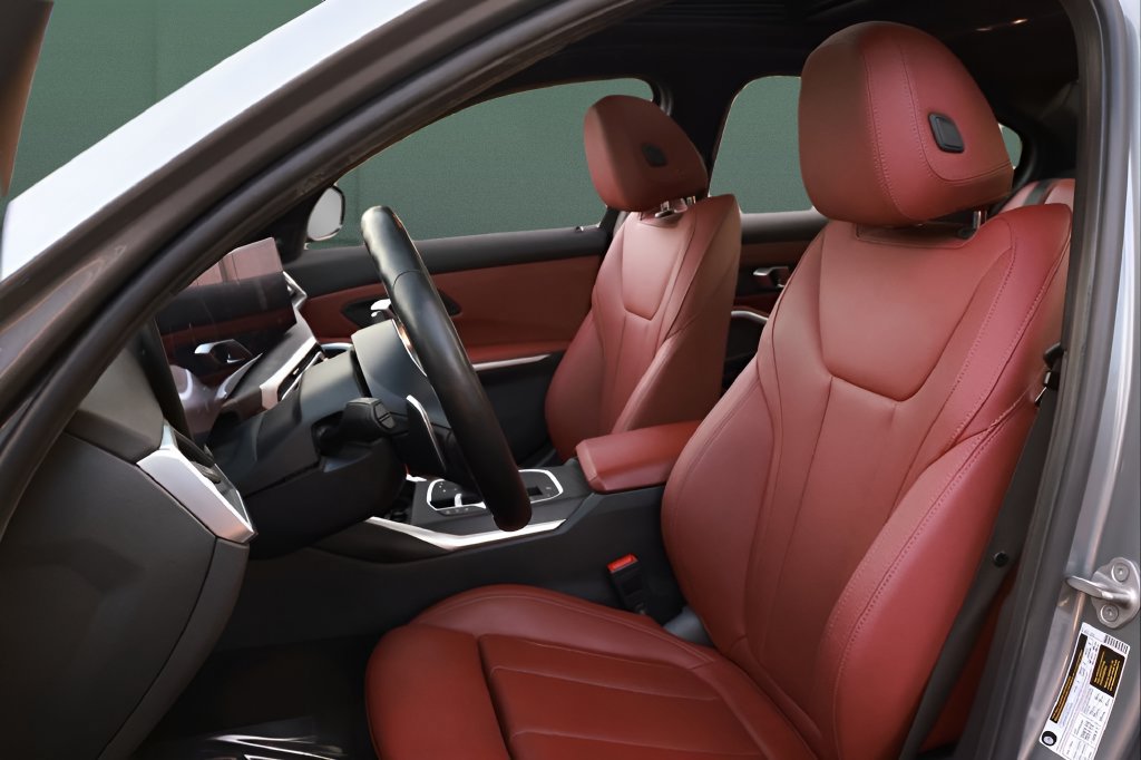 Used 2024 BMW M340i w/ Premium Package RWD image 2