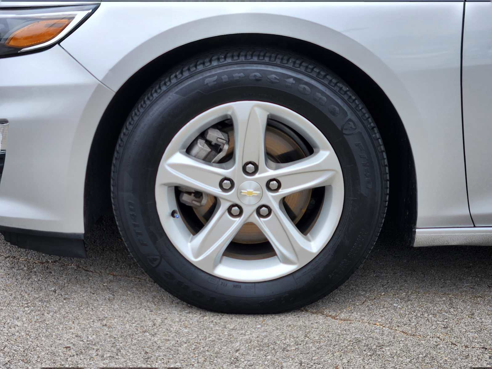Used 2021 Chevrolet Malibu LS FWD image 9