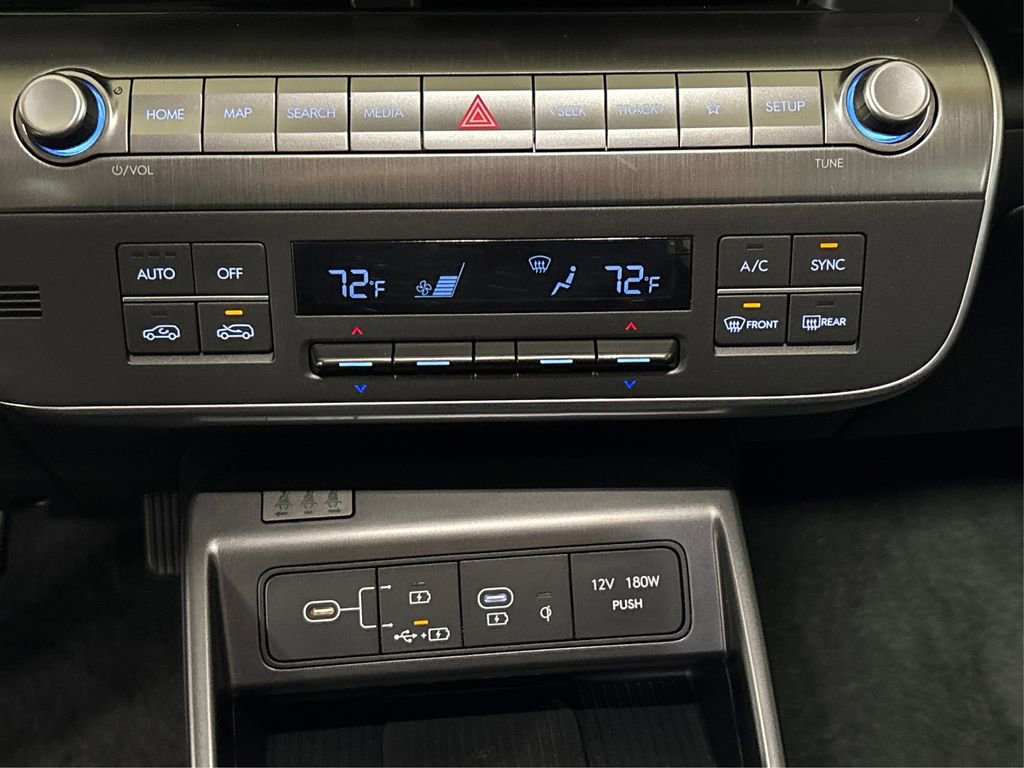 Used 2024 Hyundai Kona SEL w/ Convenience Package image 30