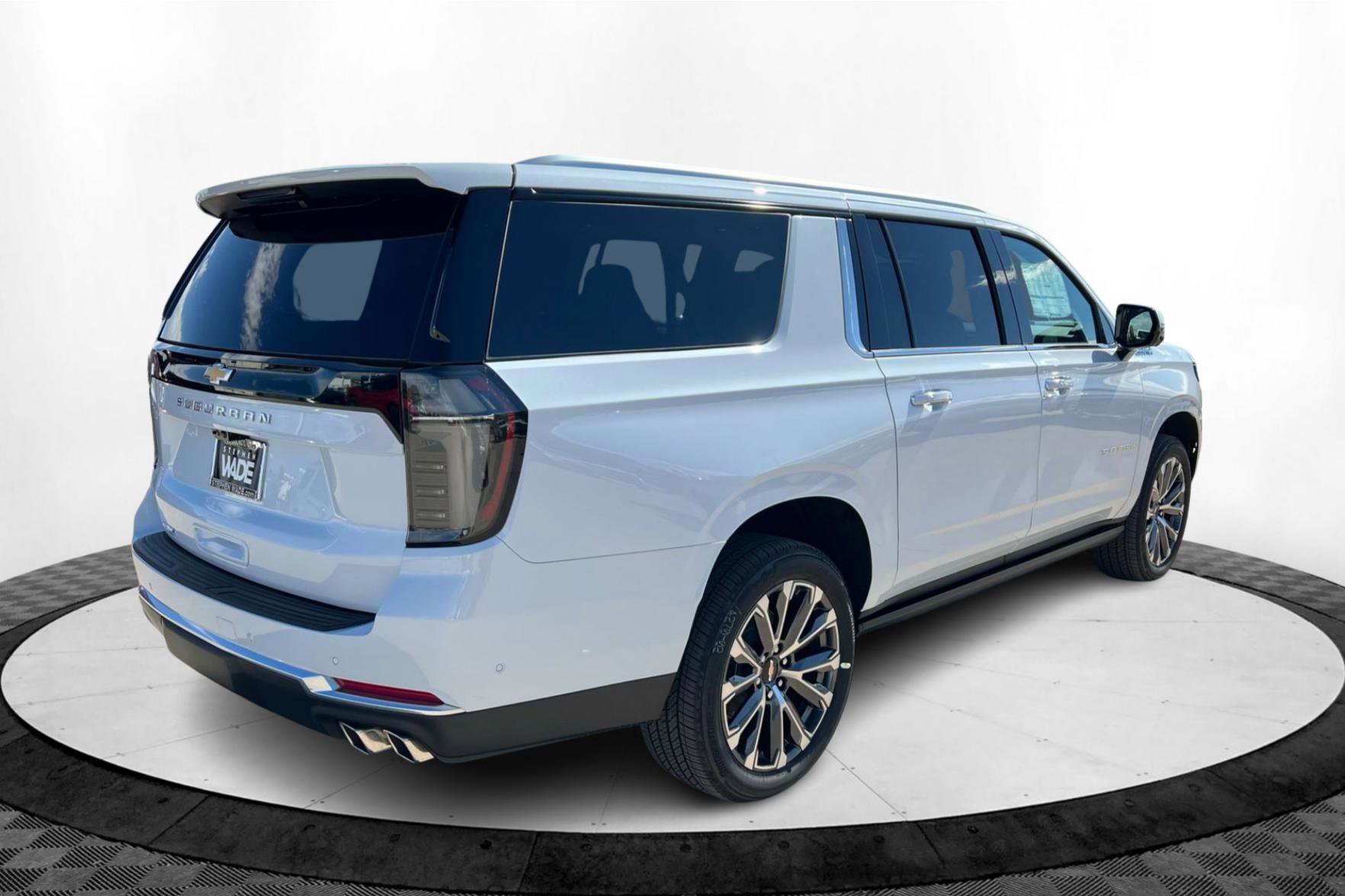 New 2026 Chevrolet Suburban High Country image 6
