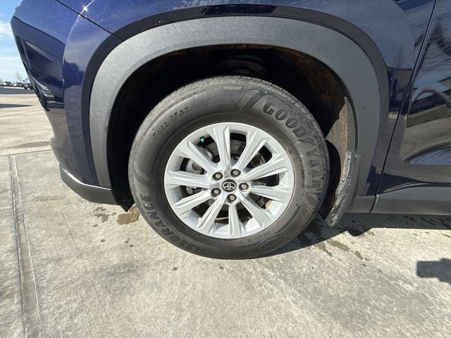 Used 2024 Toyota Grand Highlander XLE image 10