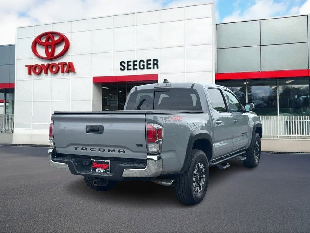 Used 2021 Toyota Tacoma TRD Off-Road AWD/4WD image 3