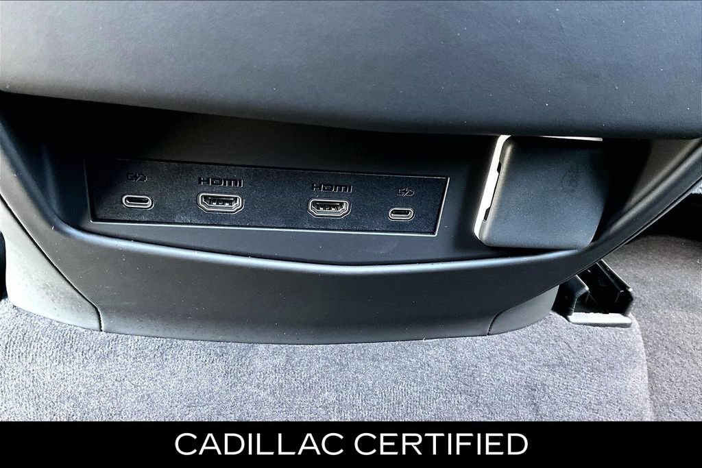 Used 2026 Cadillac Escalade ESV V w/ LPO, ONYX Package AWD/4WD image 37