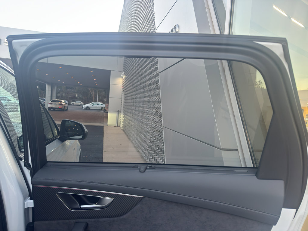 New 2026 Audi Q7 3.0T Prestige image 18