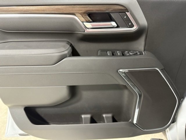 New 2026 Chevrolet Silverado 2500 LT w/ All Star Edition image 6