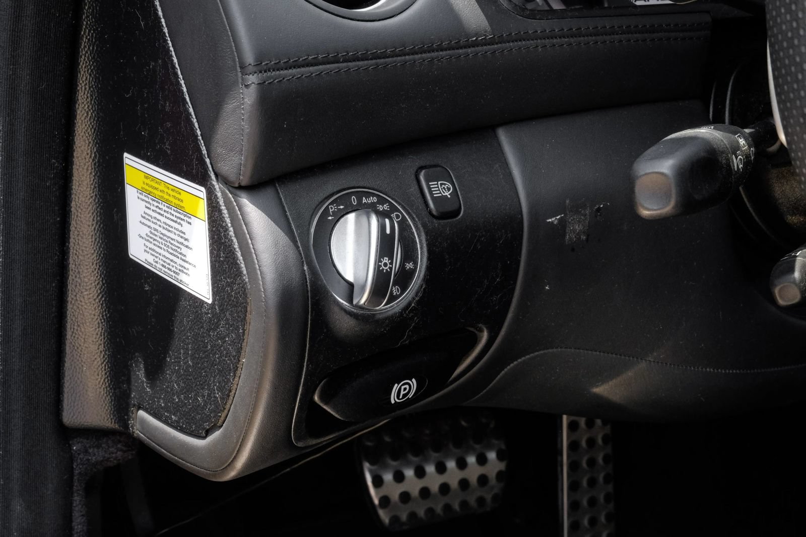 Used 2011 Mercedes-Benz SL 65 AMG image 28