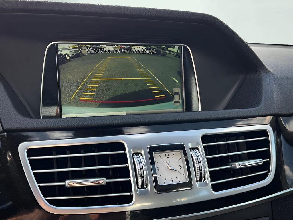 Used 2014 Mercedes-Benz E 350 4MATIC Sedan image 34