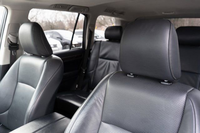 Used 2019 Lexus GX 460 Luxury image 14