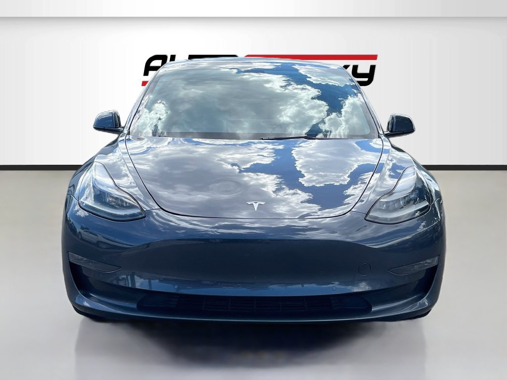 Used 2022 Tesla Model 3 Performance AWD/4WD image 2
