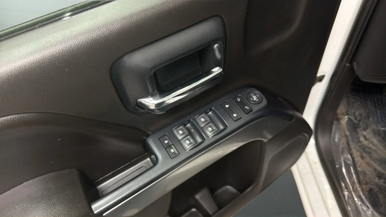 Used 2014 Chevrolet Silverado 1500 LT w/ All Star Edition AWD/4WD image 16
