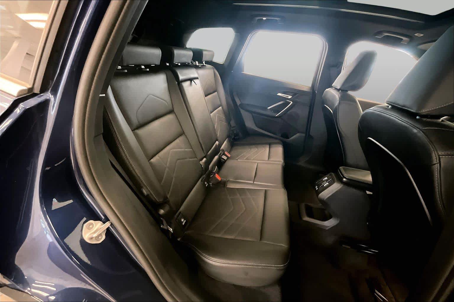 Certified 2025 BMW X1 xDrive28i AWD/4WD image 19
