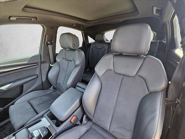 Certified 2024 Audi SQ5 Premium Plus w/ Premium Plus Package AWD/4WD image 12