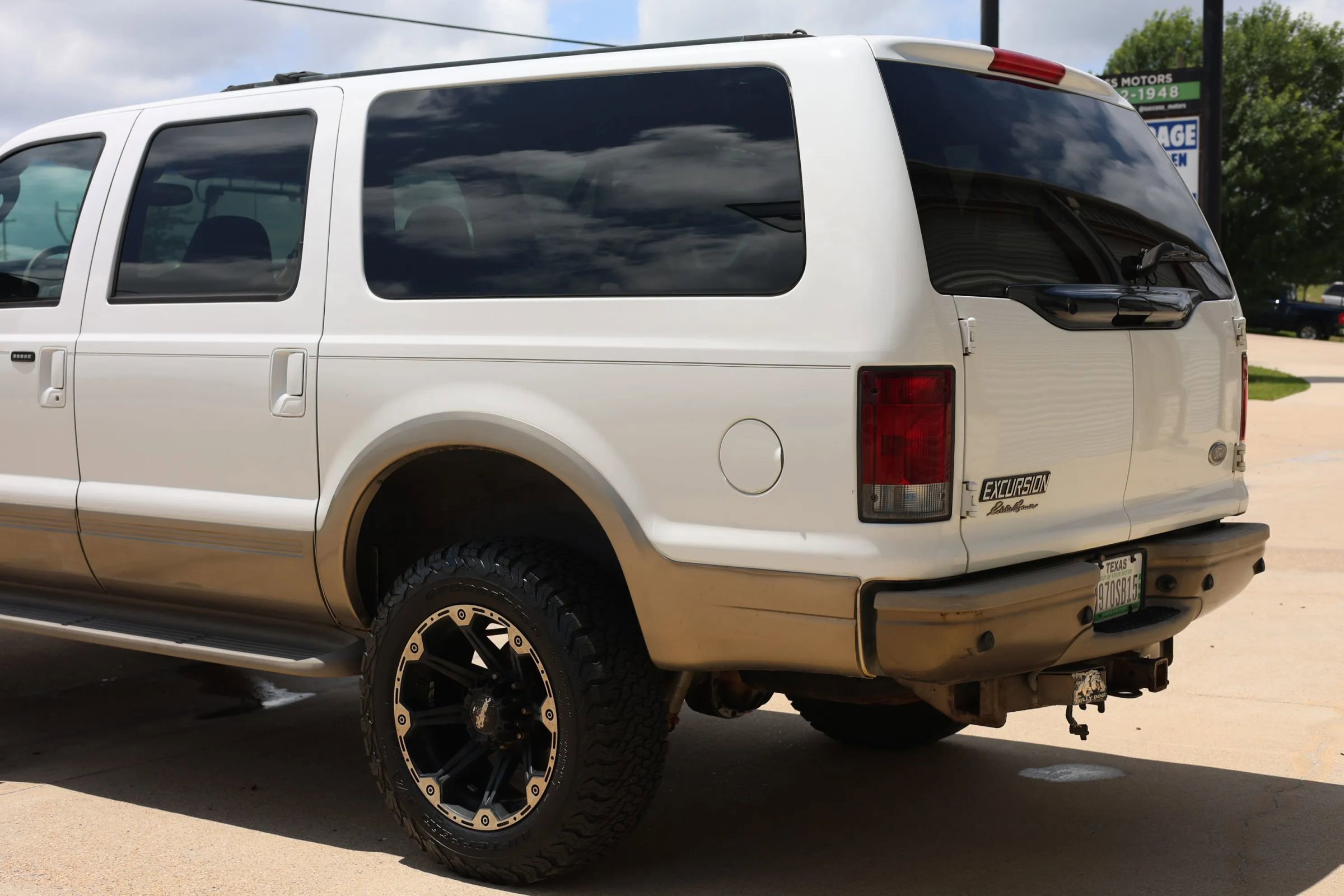 Used 2004 Ford Excursion Eddie Bauer AWD/4WD image 5