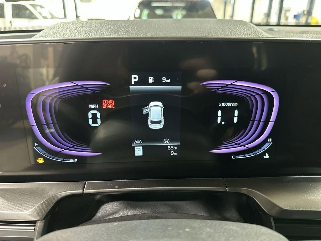 New 2025 Kia Telluride S image 7