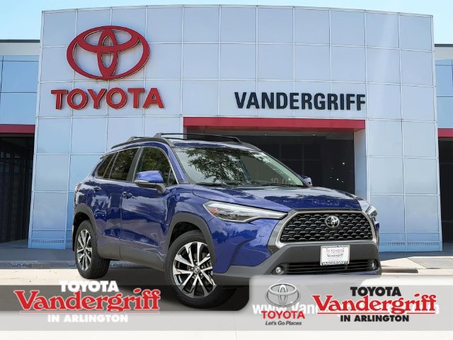 Used 2024 Toyota Corolla Cross XLE w/ Convenience Package