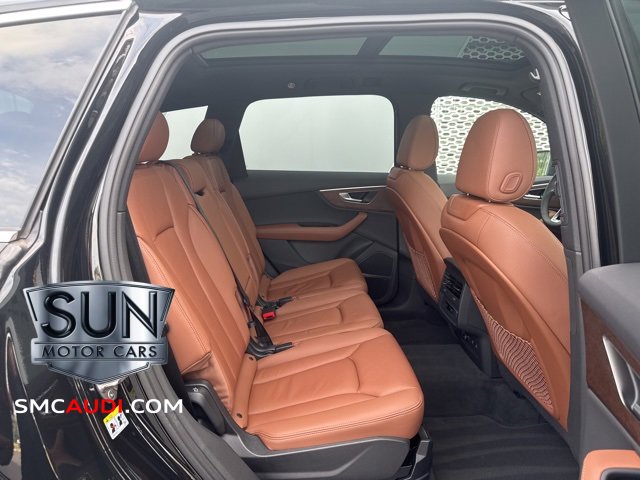 Used 2025 Audi Q7 3.0T Premium Plus image 11