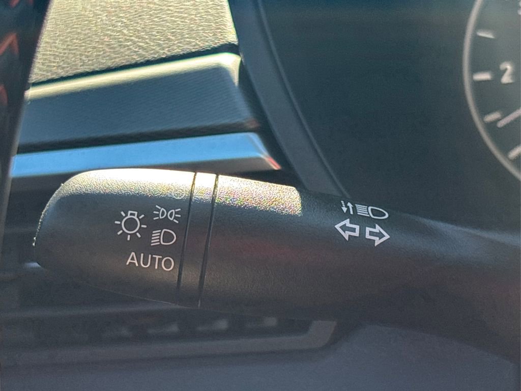 New 2025 Nissan Altima 2.5 SR image 24